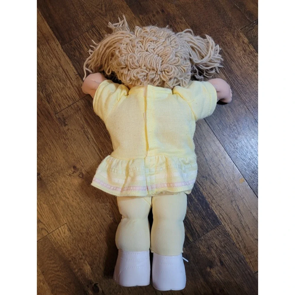 1978 1982 Cabbage Patch Kids Doll Spaghetti Xavier Robert's Sign Outfit